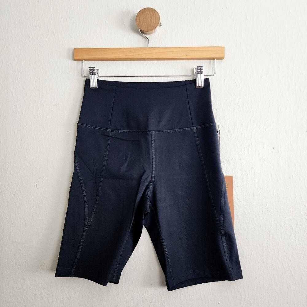 NWT Girlfriend Collective Compressive High Rise Bike Shorts 8.5" Inseam Small